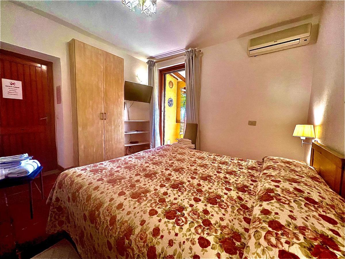 La Chicca Di Francesca Bed & Breakfast Santa Teresa Gallura Dış mekan fotoğraf