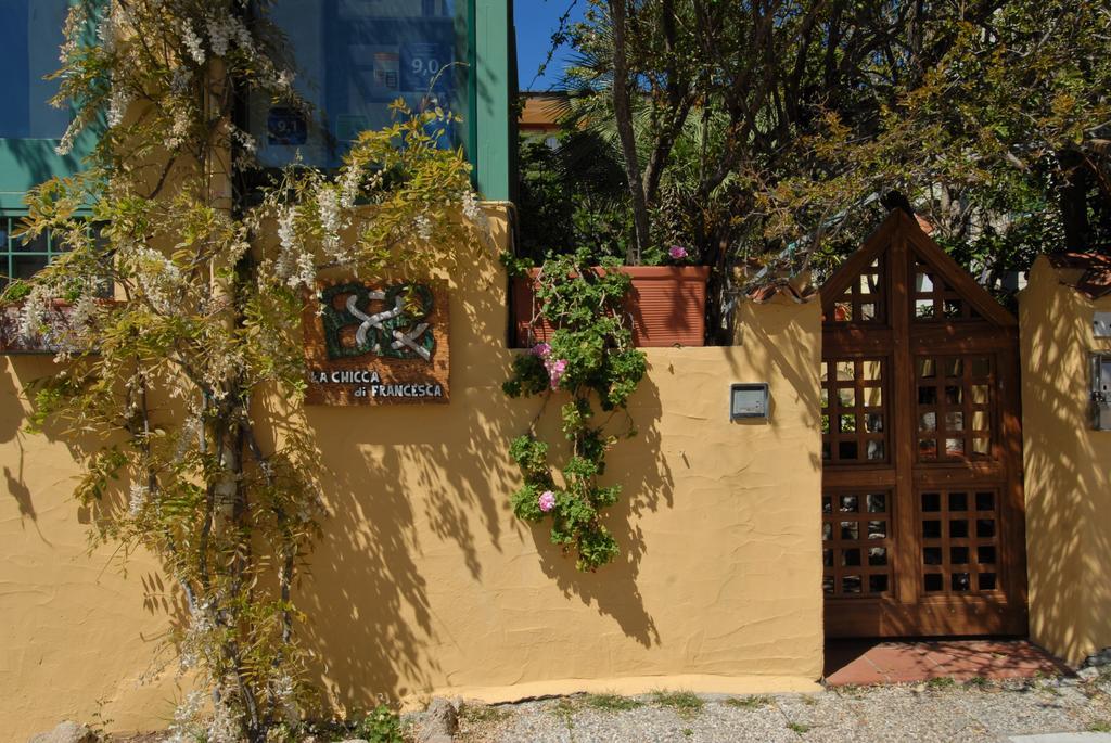 La Chicca Di Francesca Bed & Breakfast Santa Teresa Gallura Dış mekan fotoğraf